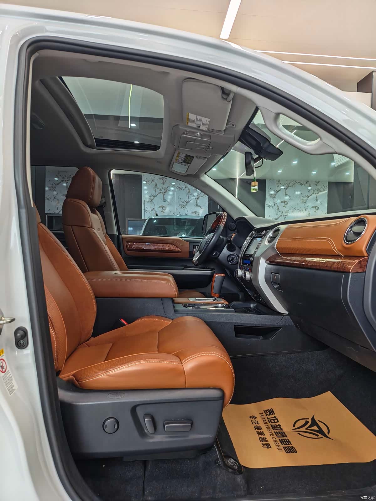 Toyota Tundra, 2019 6