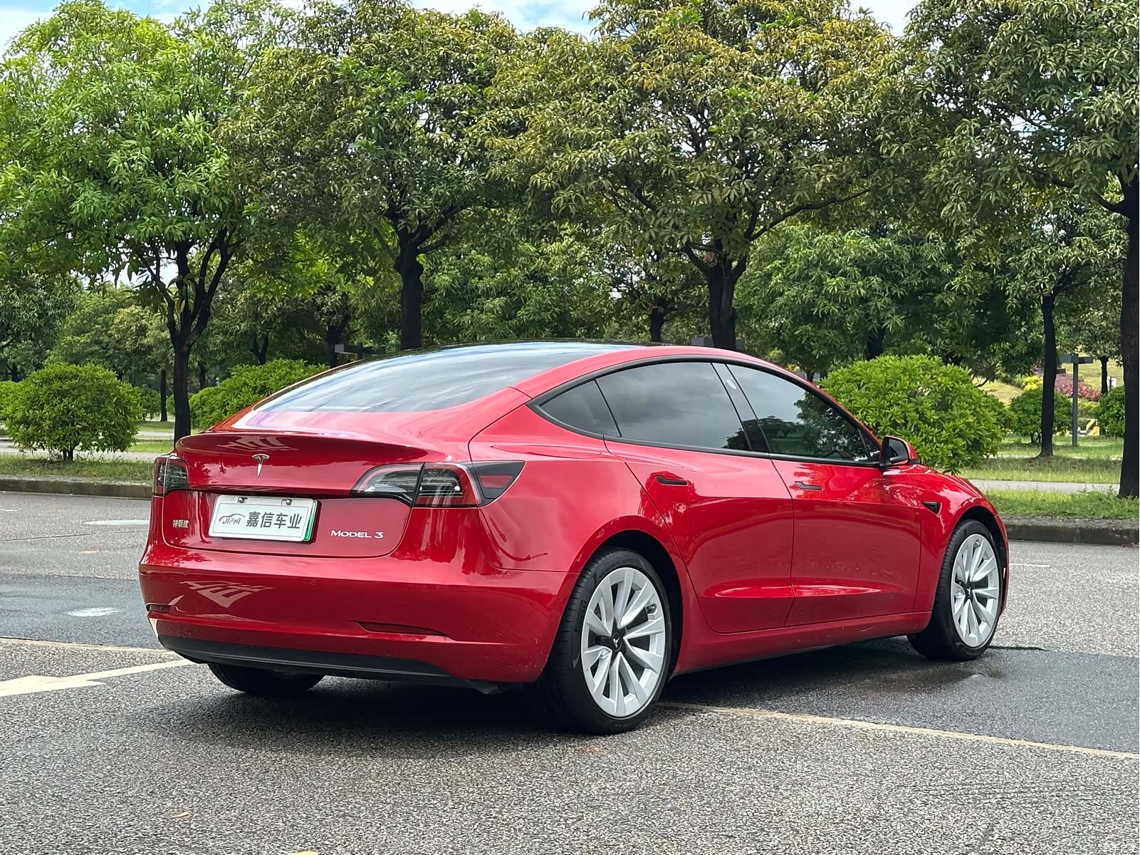 Tesla Model 3, 2021 все фото