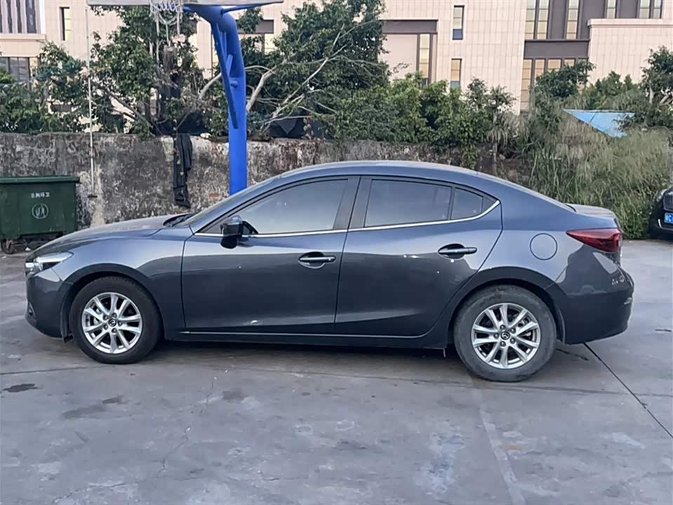 Mazda 3 Angkesaila Mazda 3 Angkesaila