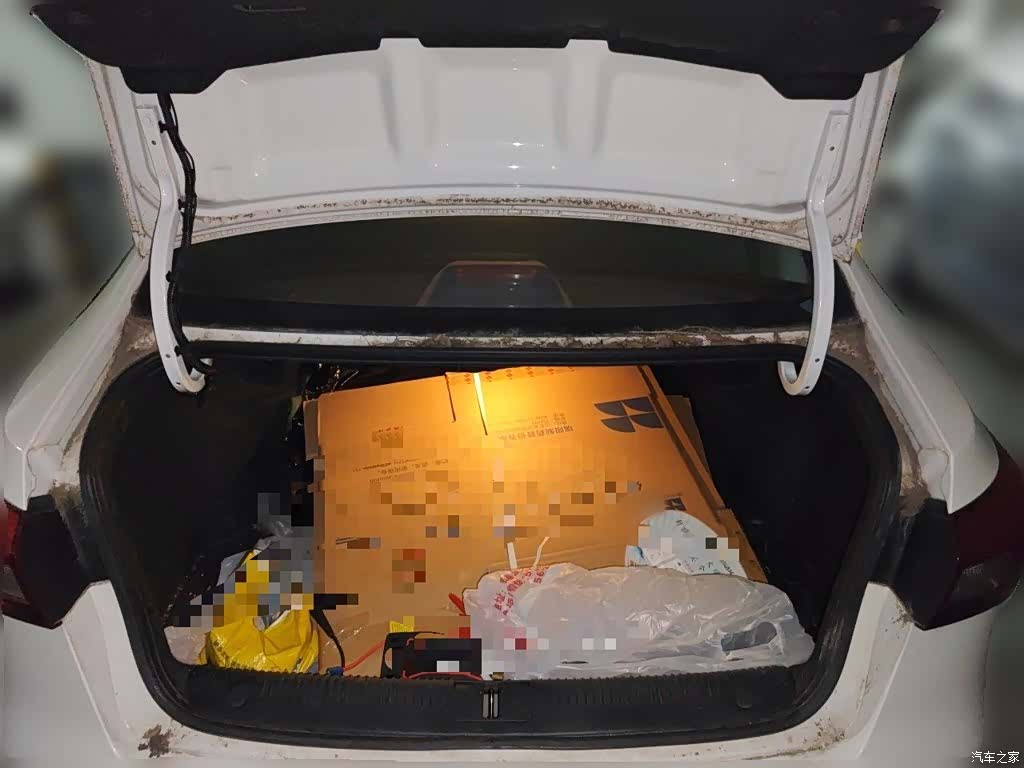 Roewe 360, 2016 16