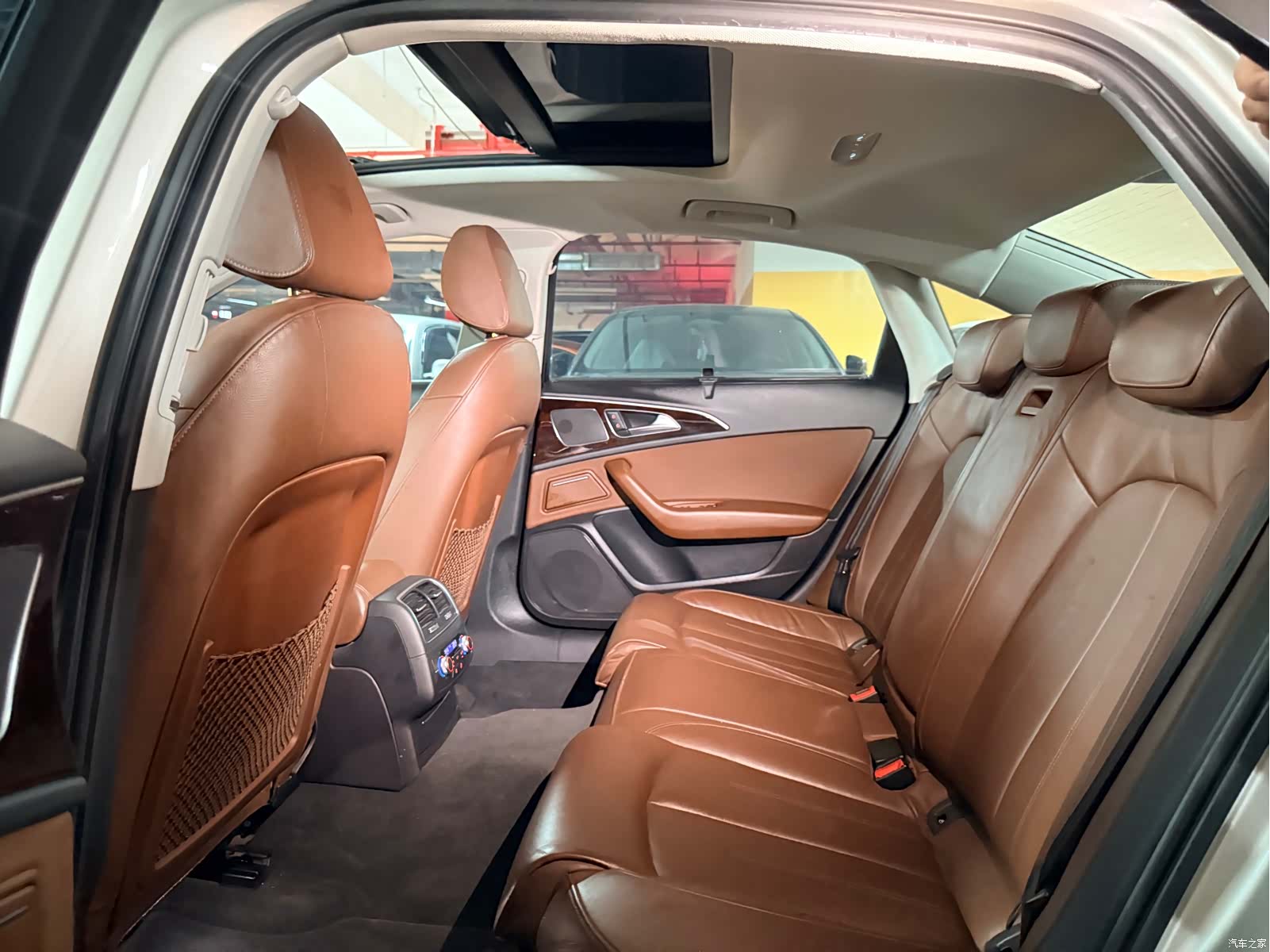 Audi A6L, 2017 12