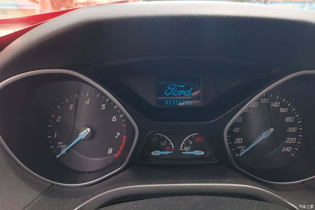 Ford Focus, 2015 14