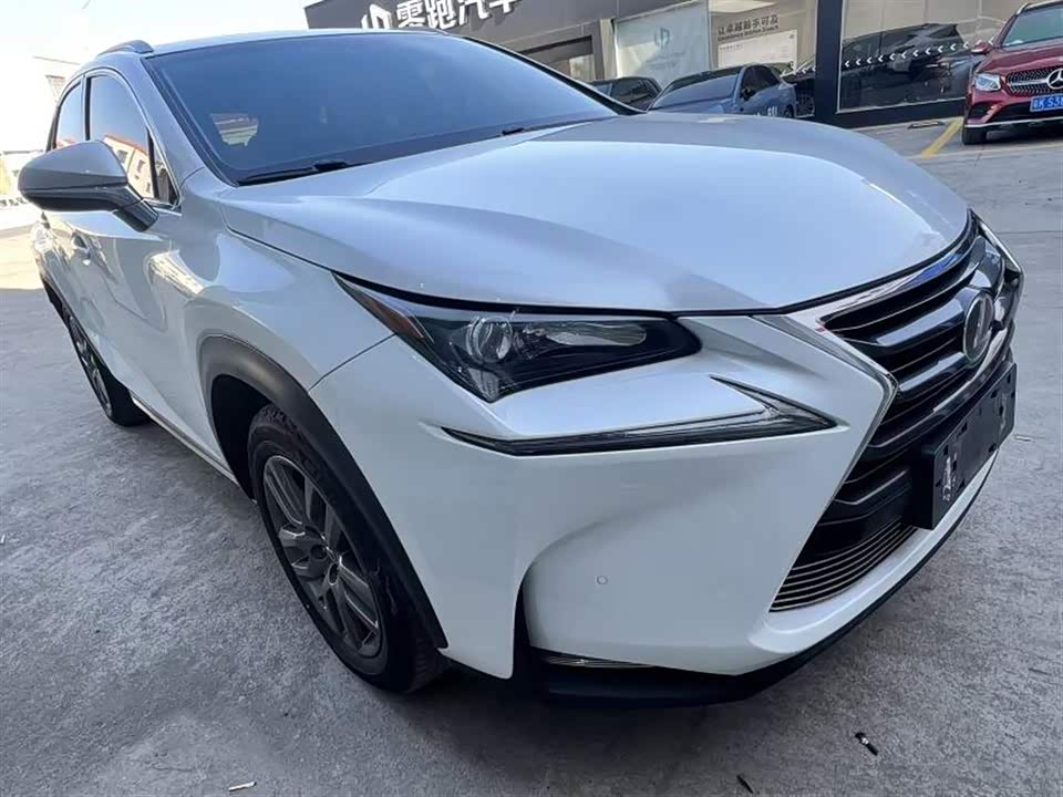 Lexus NX