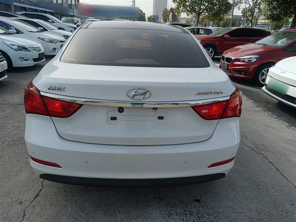 Hyundai Name picture