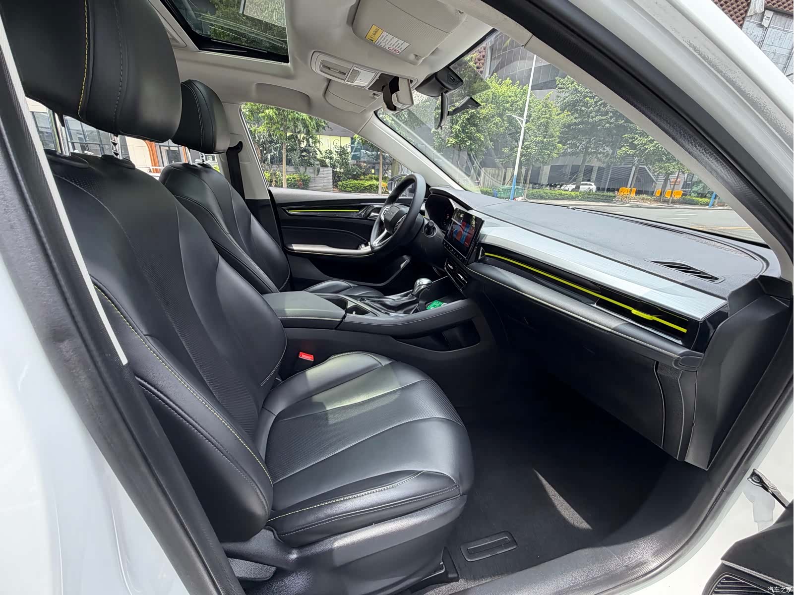 Roewe i5, 2022 14