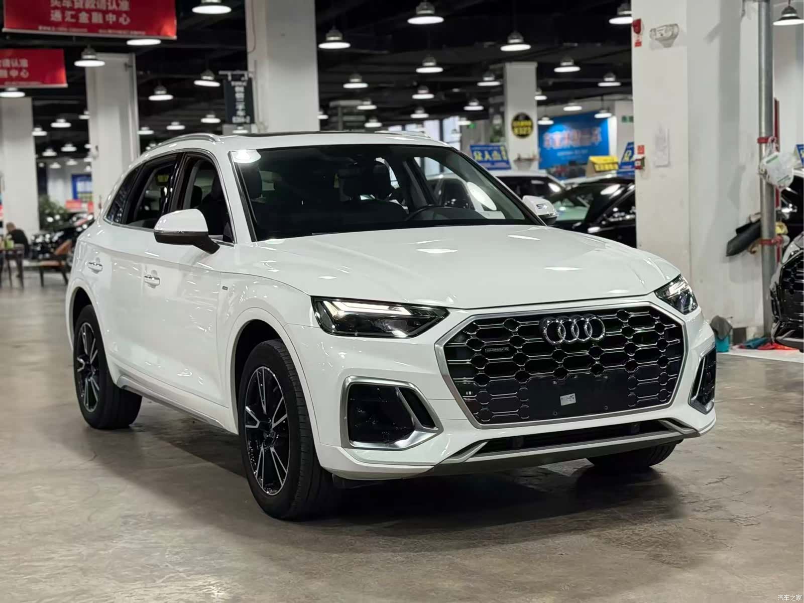 Audi Q5L, 2021 2