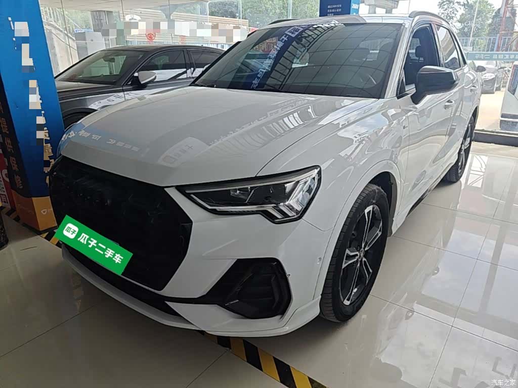 Audi Q3, 2023 2