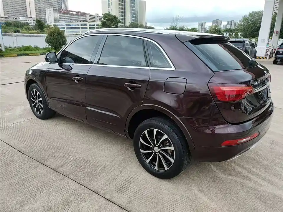 Zotye SR7
