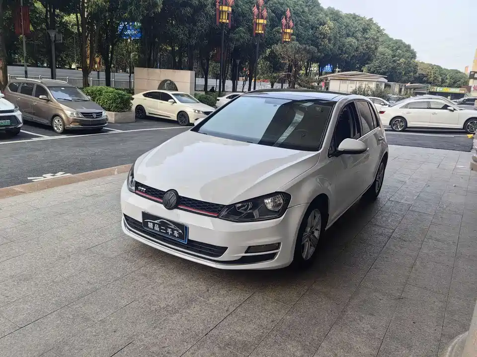 Volkswagen golf