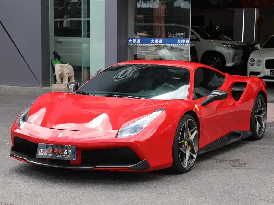 Ferrari 488