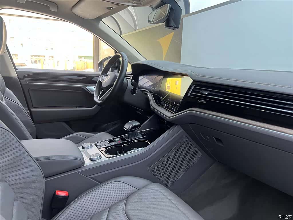 Volkswagen Touareg, 2024 27