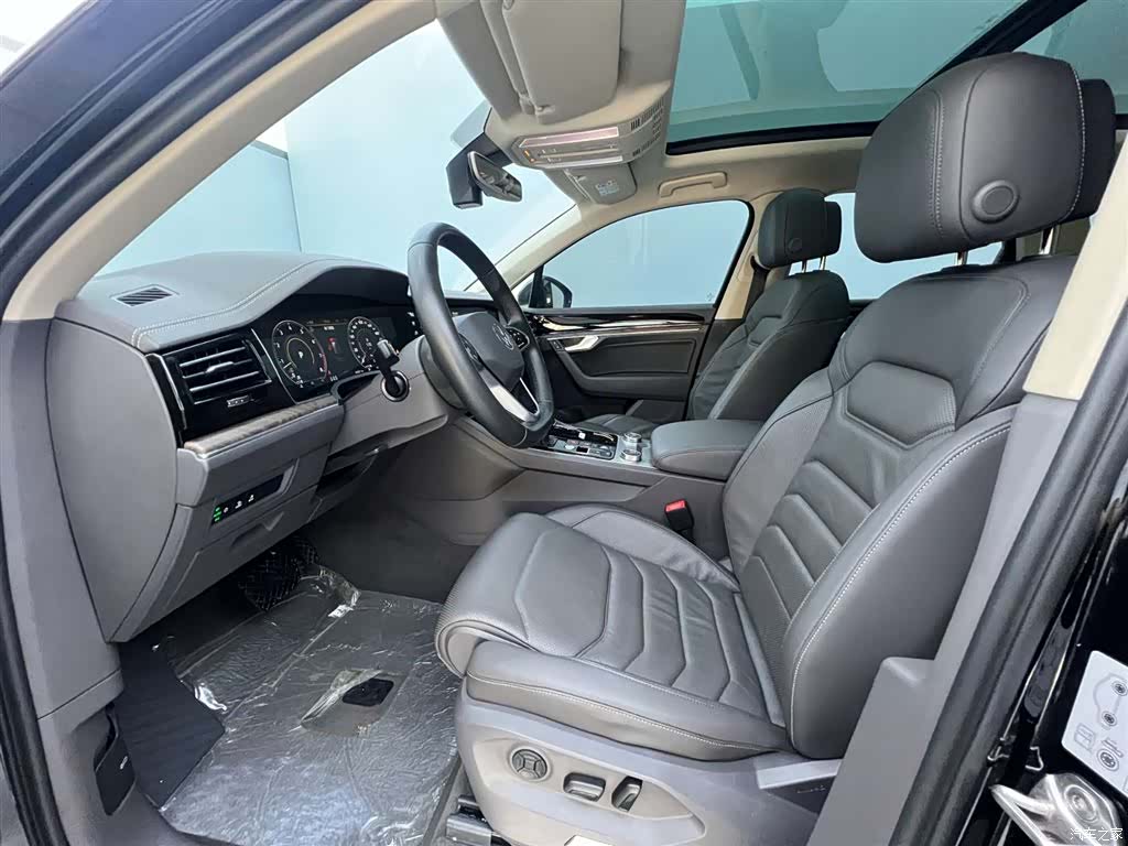Volkswagen Touareg, 2024 22