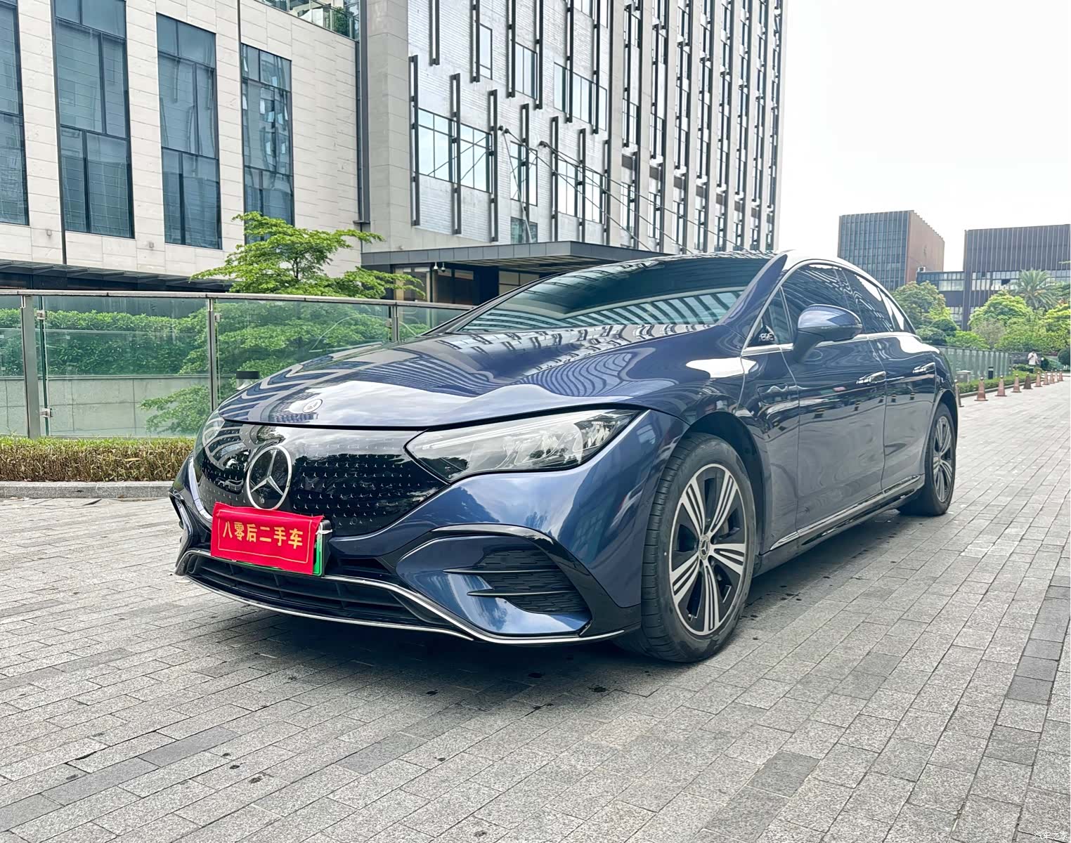 Mercedes-Benz EQE, 2024 1