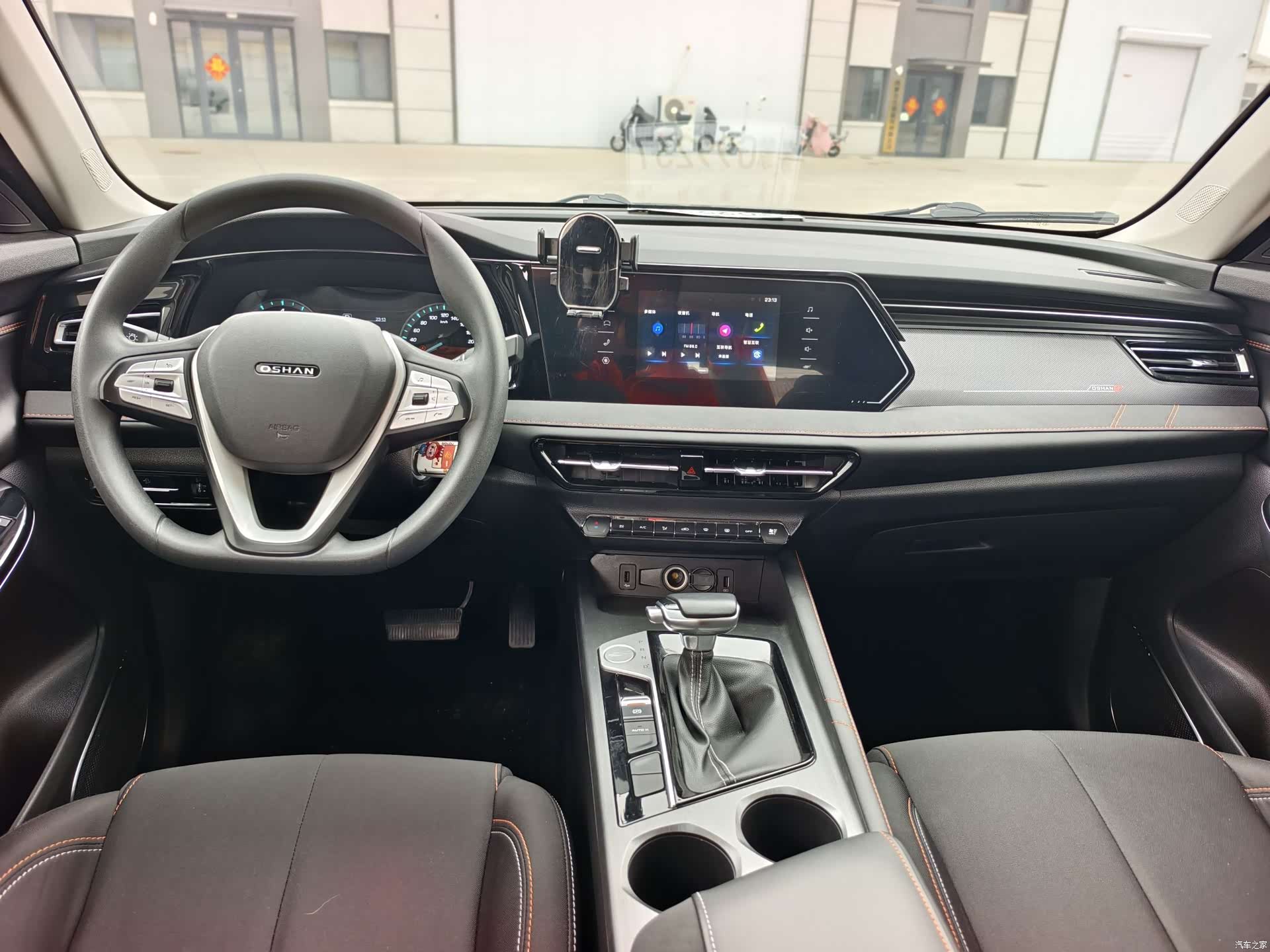 Changan X7, 2022 4