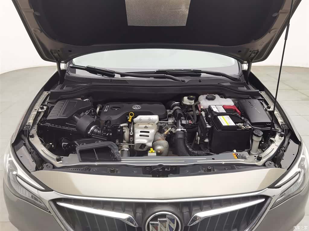 Buick V, 2018 6