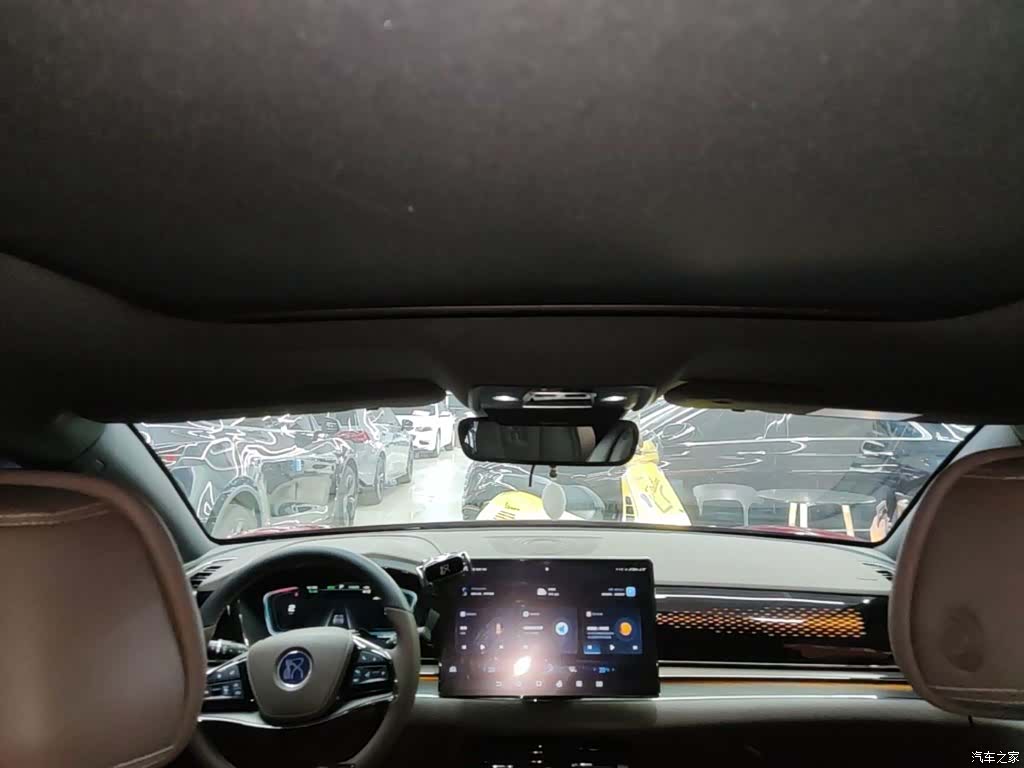 BYD Han, 2021 18
