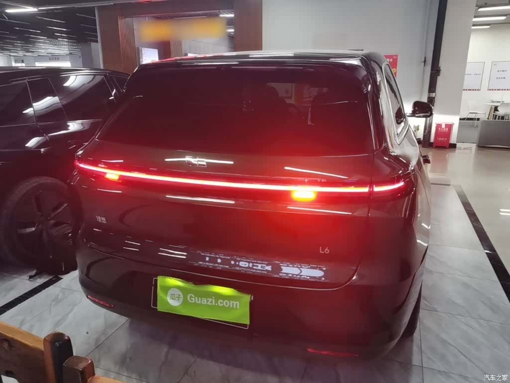 Li Auto L6, 2024 6
