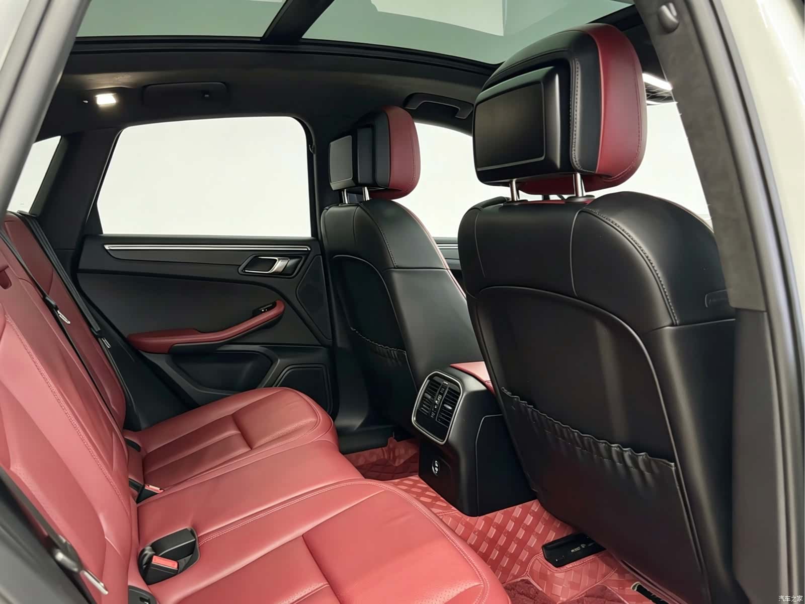 Porsche Macan, 2023 14