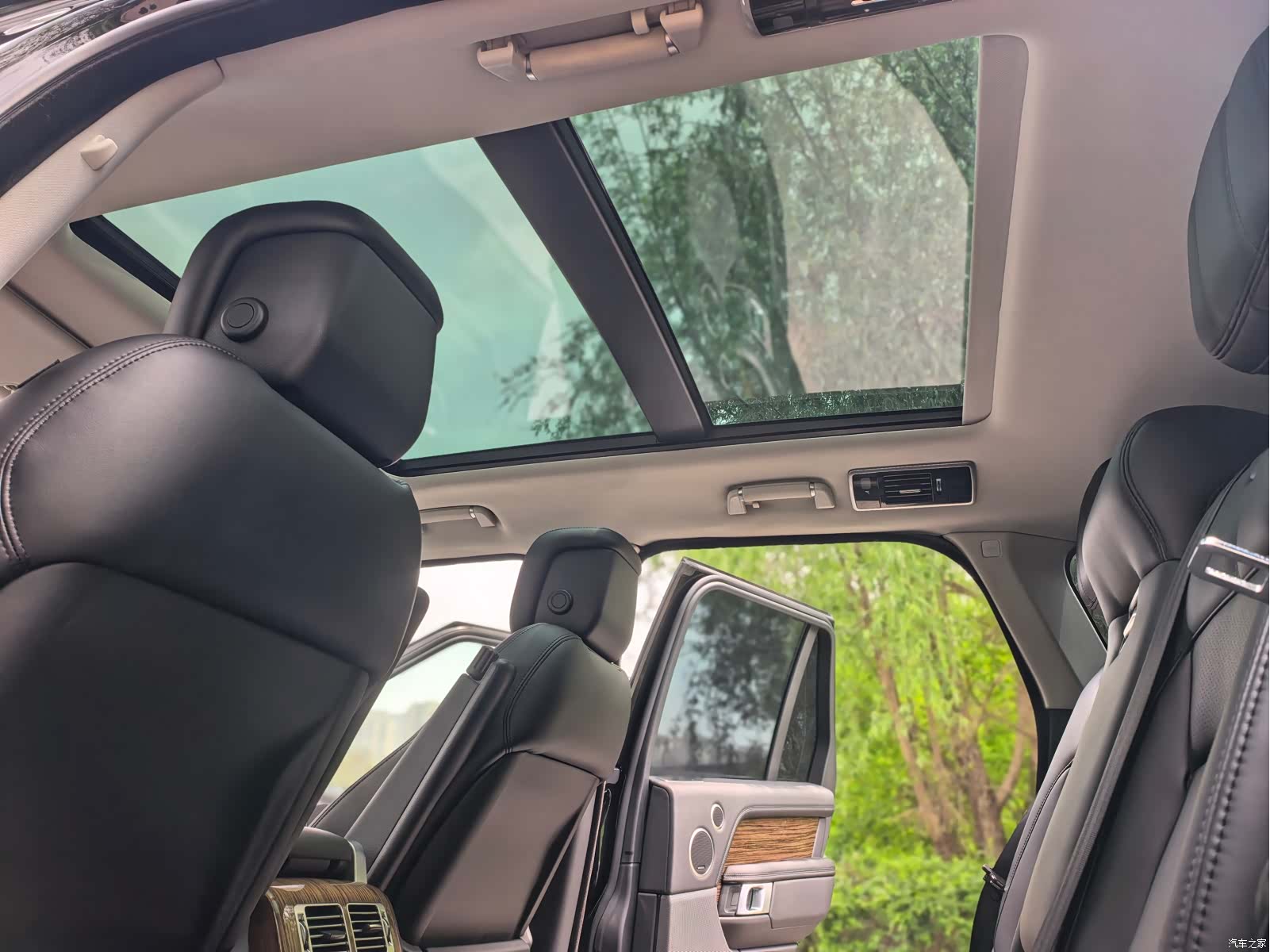 Land Rover Range Rover, 2018 18