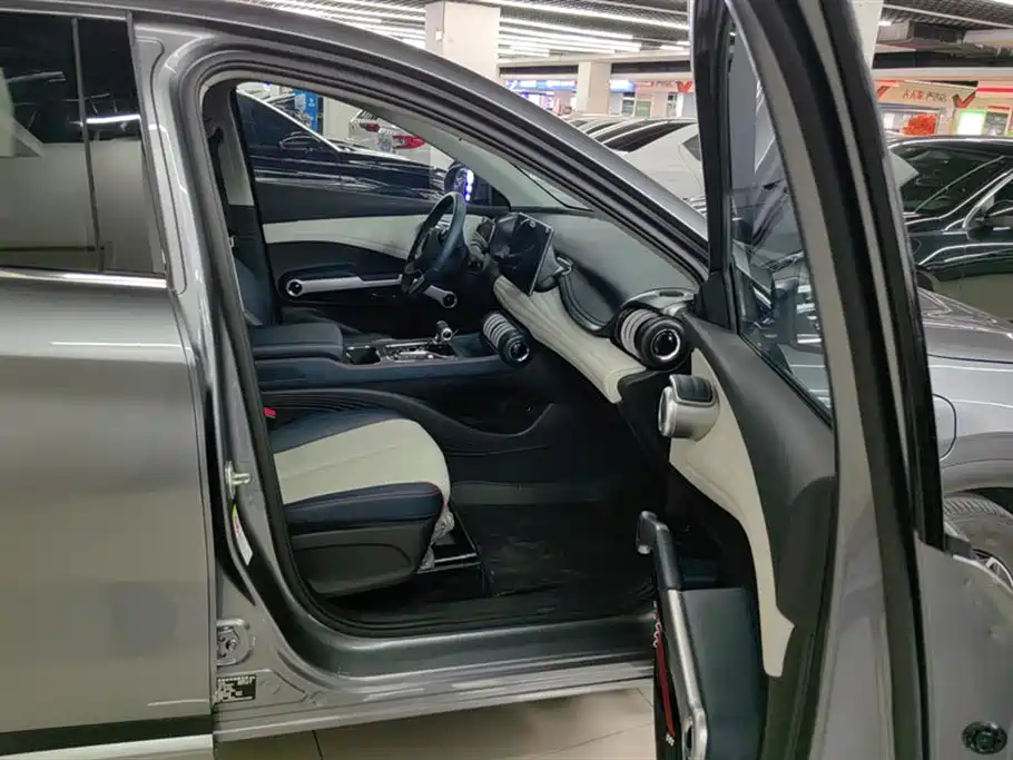 BYD Yuan PLUS BYD Yuan PLUS