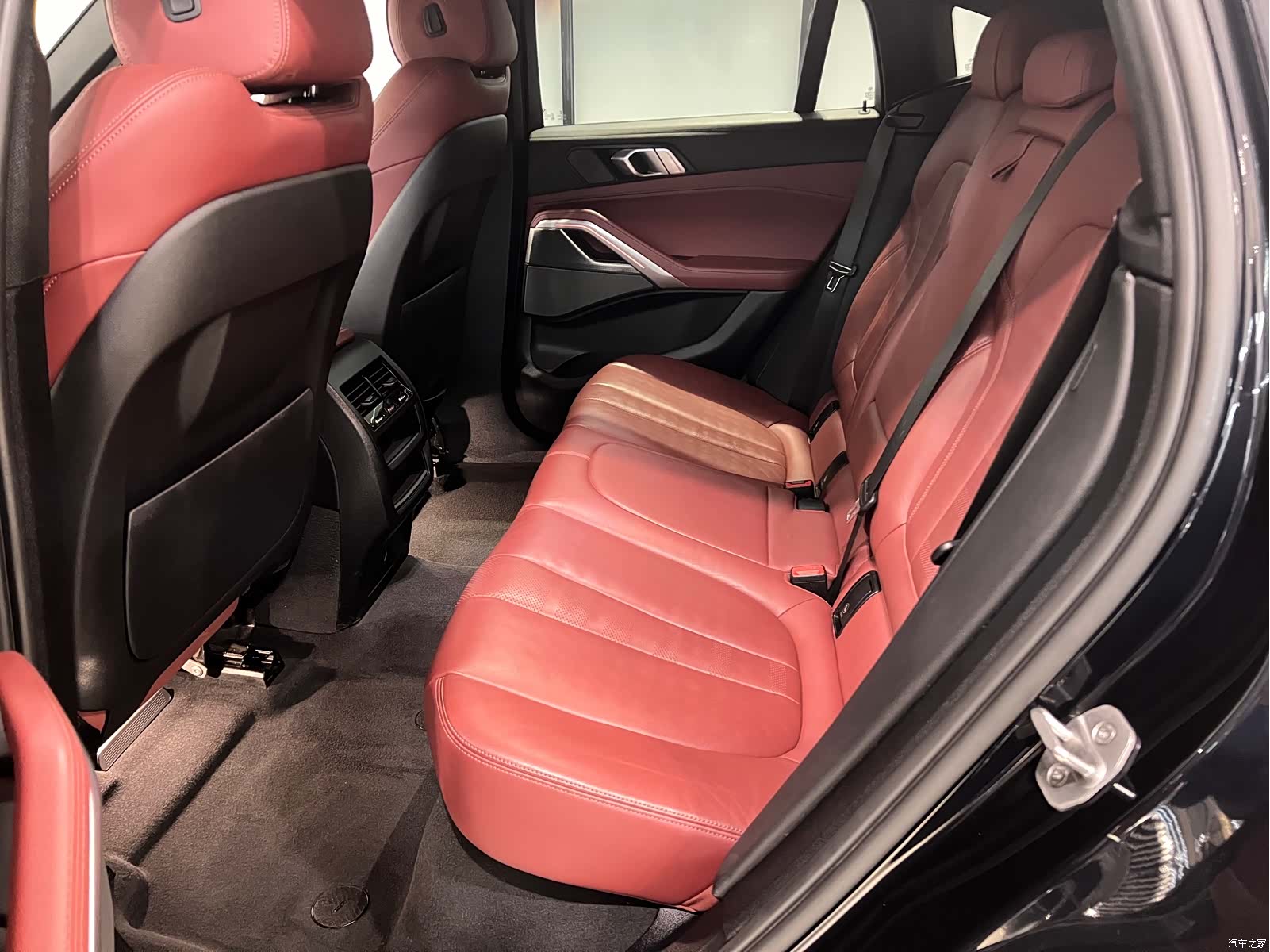 BMW X6, 2023 8
