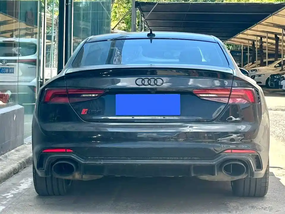 Audi RS 5