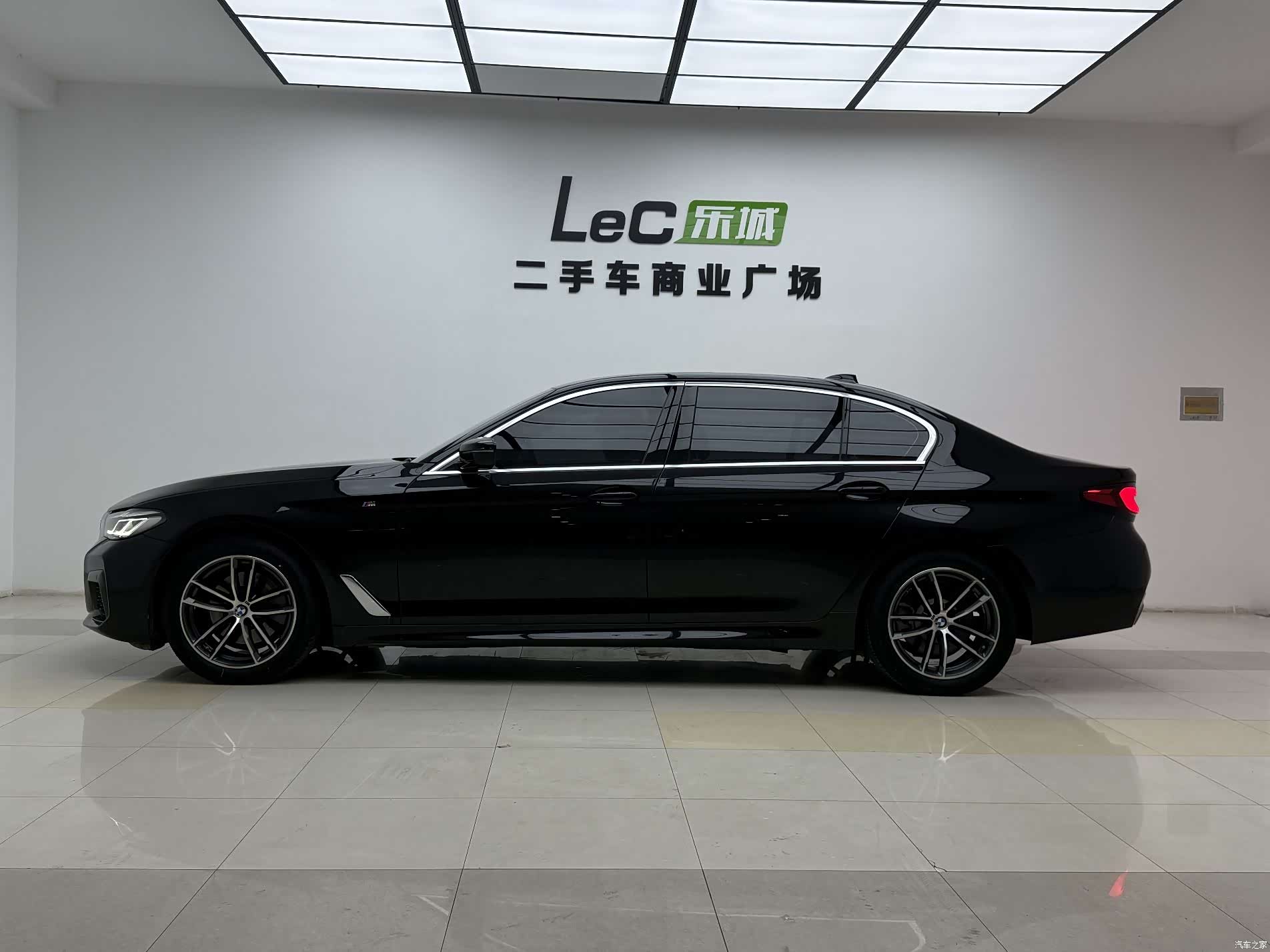 BMW 5 Series, 2021 9