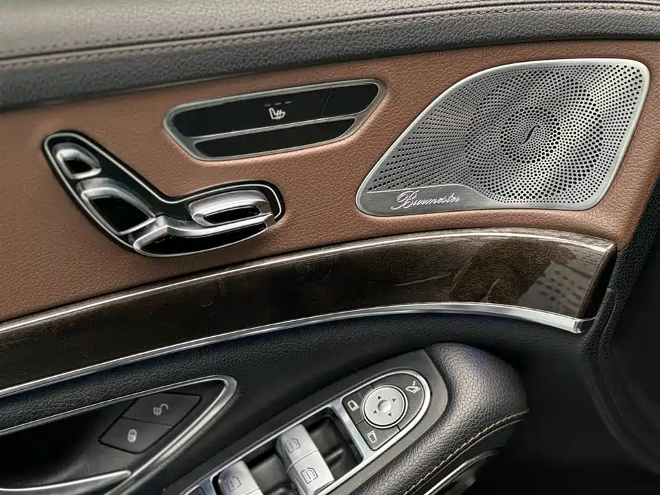 Mercedes-Benz S-class Mercedes-Benz S-class
