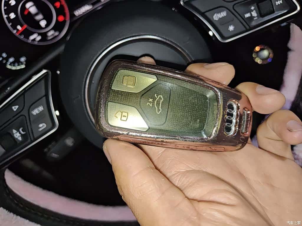 Audi A4L, 2019 12