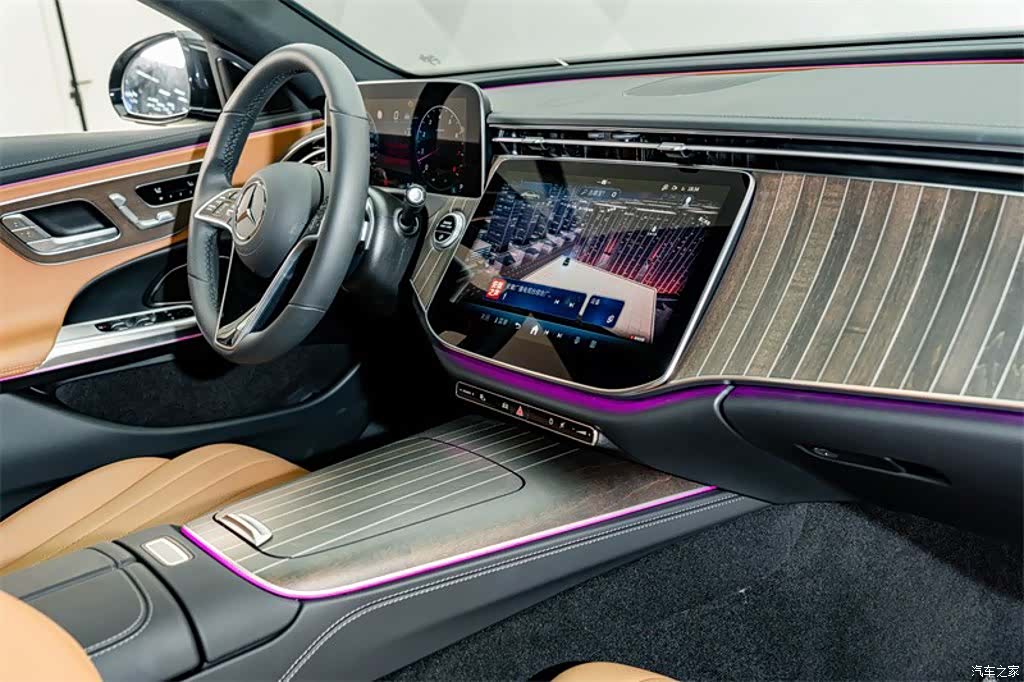 Mercedes-Benz E-Class, 2025 18