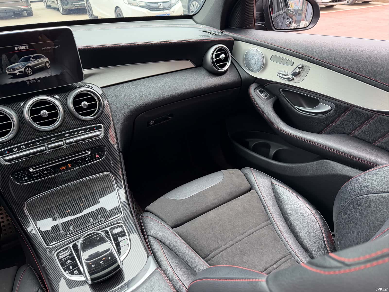 Mercedes-Benz GLC, 2018 11