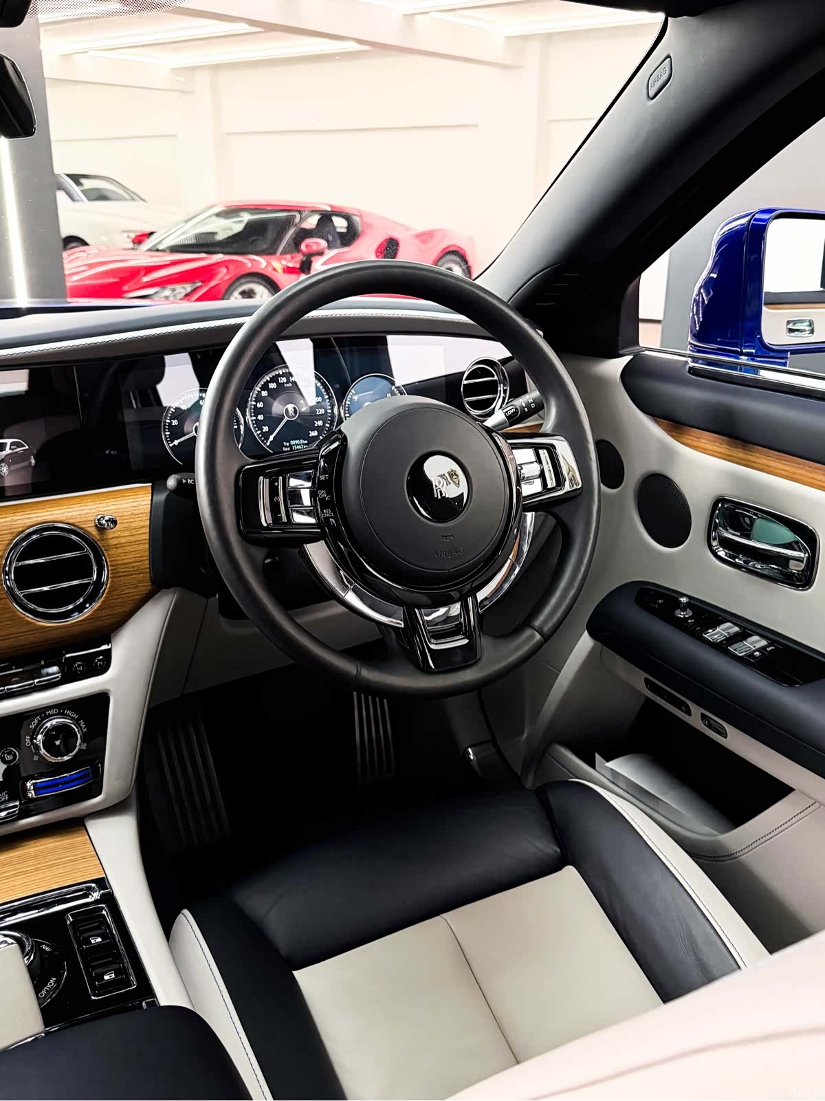 Rolls-Royce Ghost, 2021 21