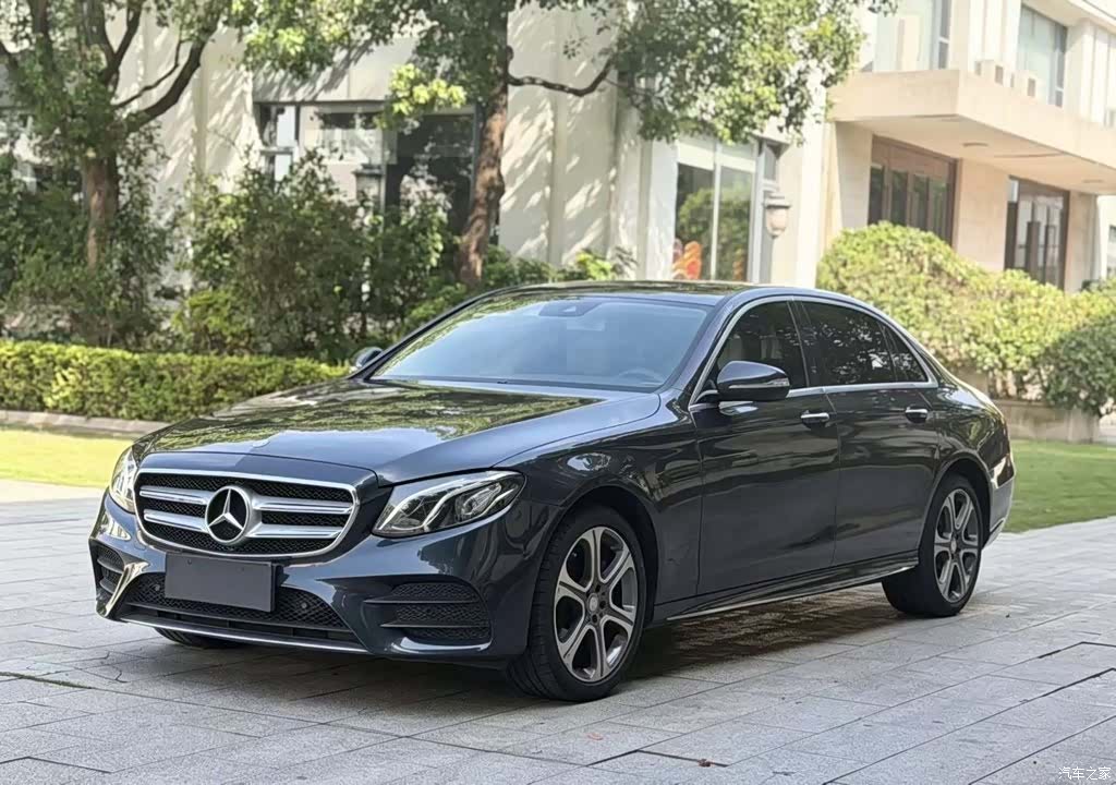 Mercedes-Benz E-Class, 2017 3