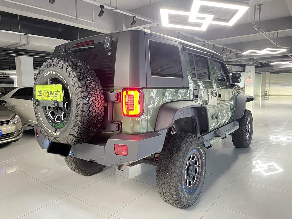 Beijing BJ40
