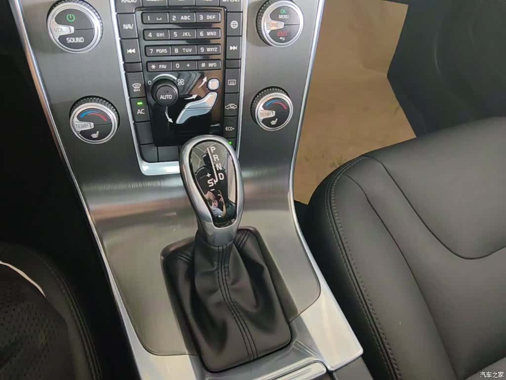 Volvo V60, 2016 14