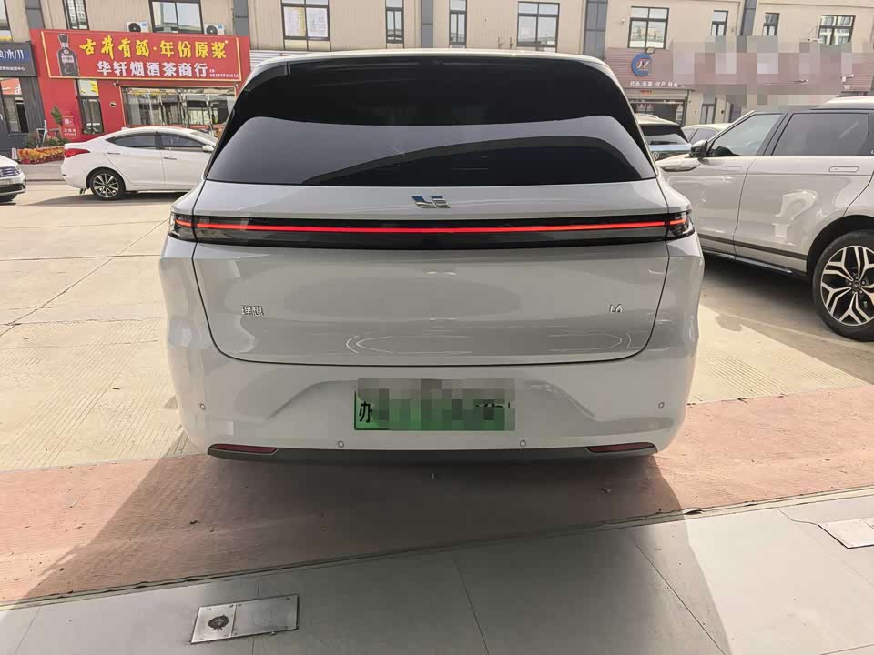 Li Auto Ideal L6