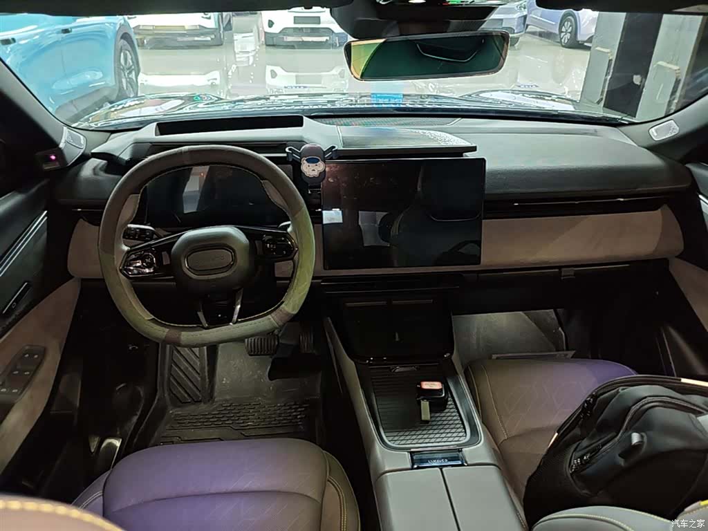 Lynk & Co 02, 2023 10