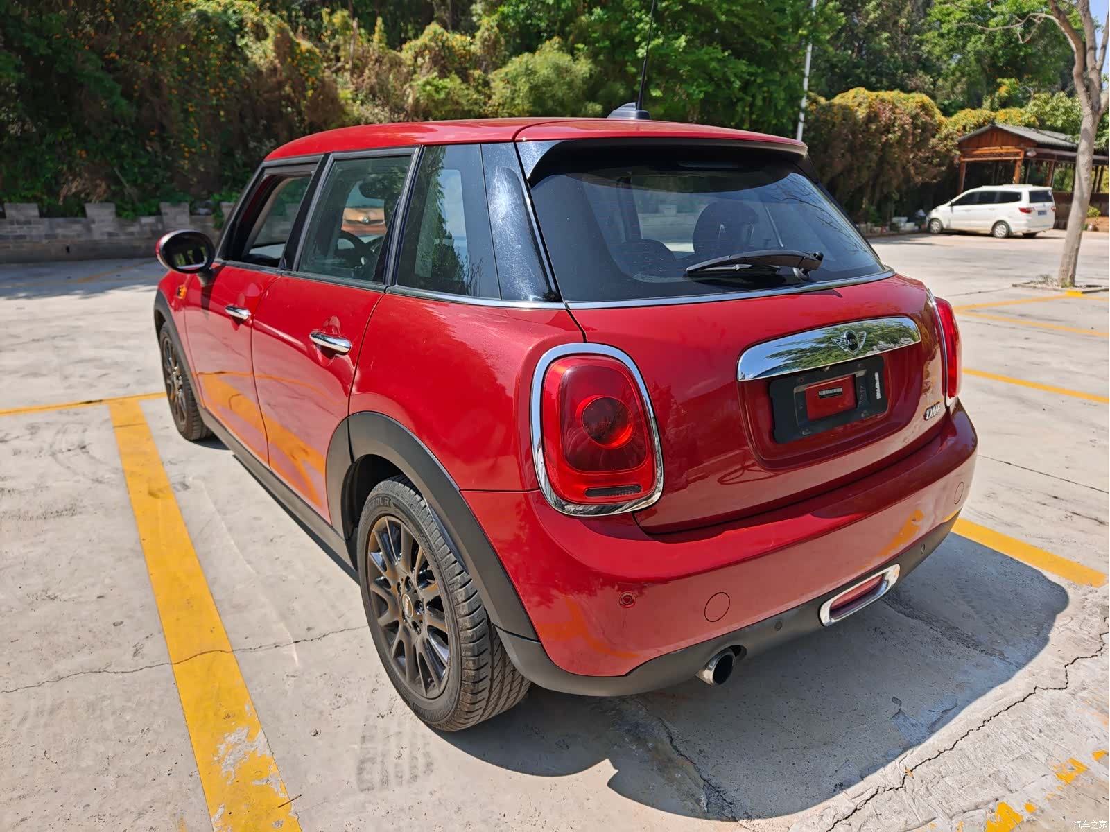 Mini ONE, 2017 9