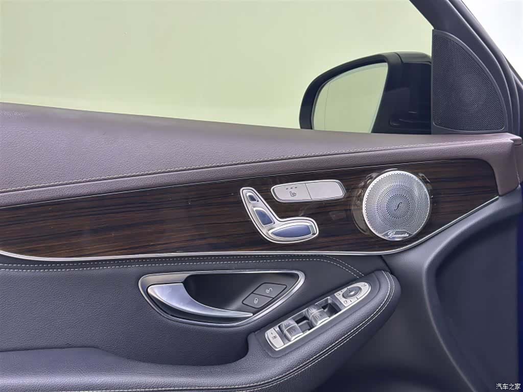 Mercedes-Benz GLC, 2018 14