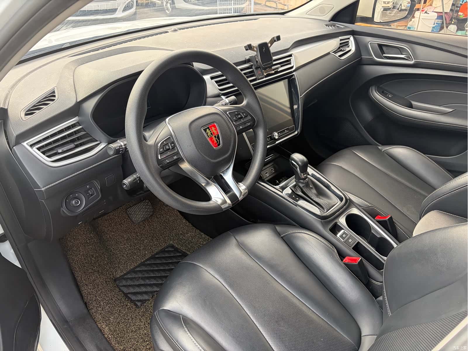 Roewe i5, 2021 7