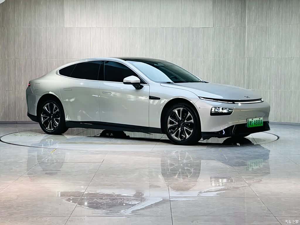 Xpeng P7, 2022 3