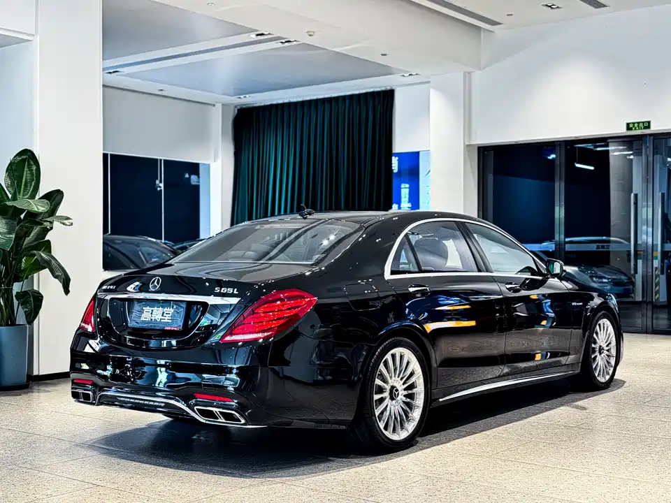 Mercedes-Benz S-class AMG