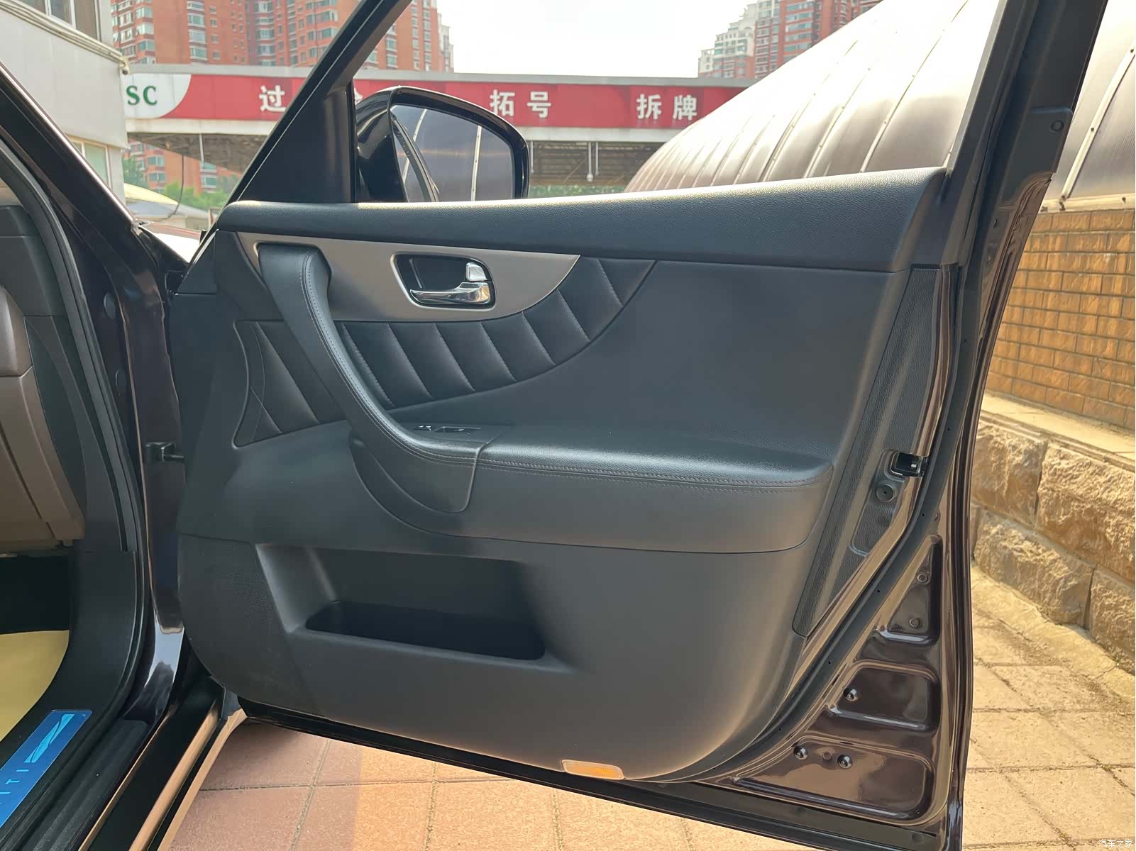 Infiniti FX35, 2012 25
