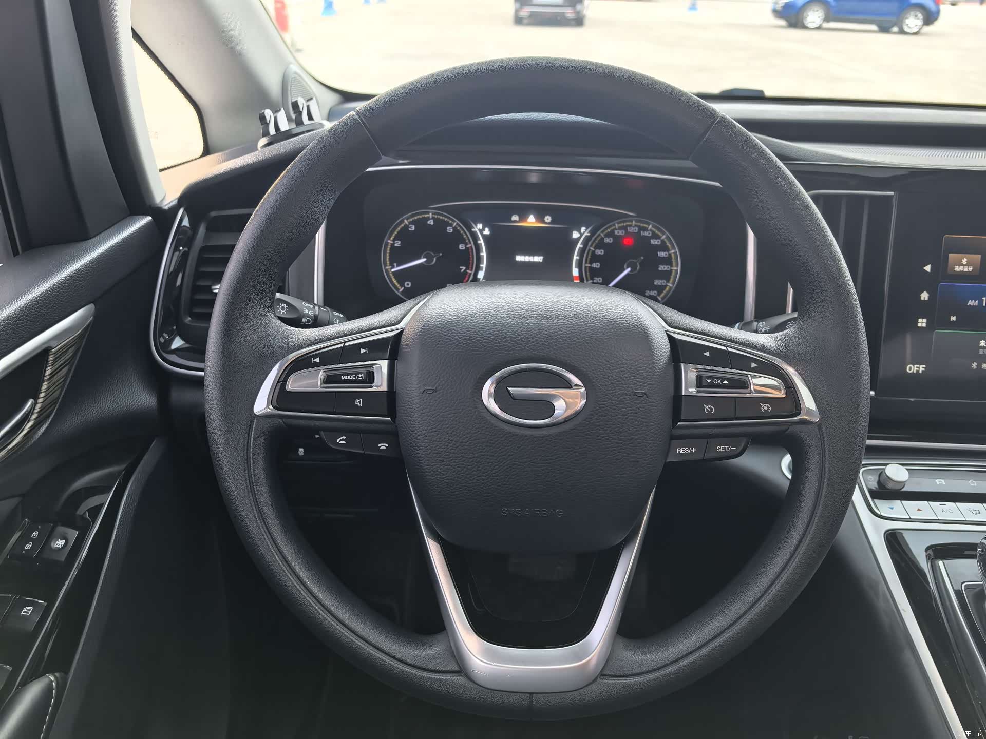 Trumpchi M8, 2023 13