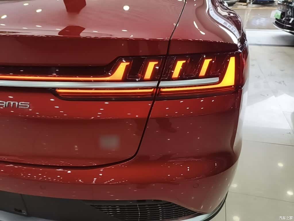 BYD Han, 2021 8