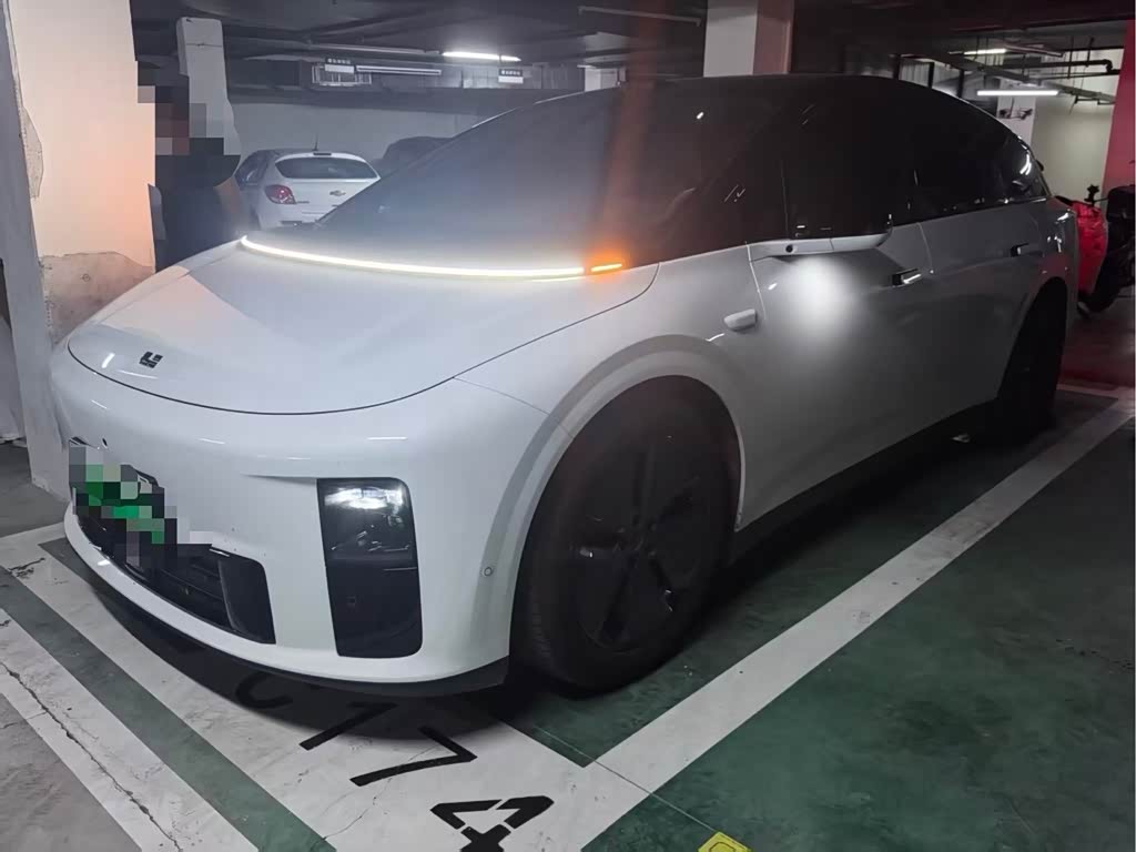 Li Auto i6