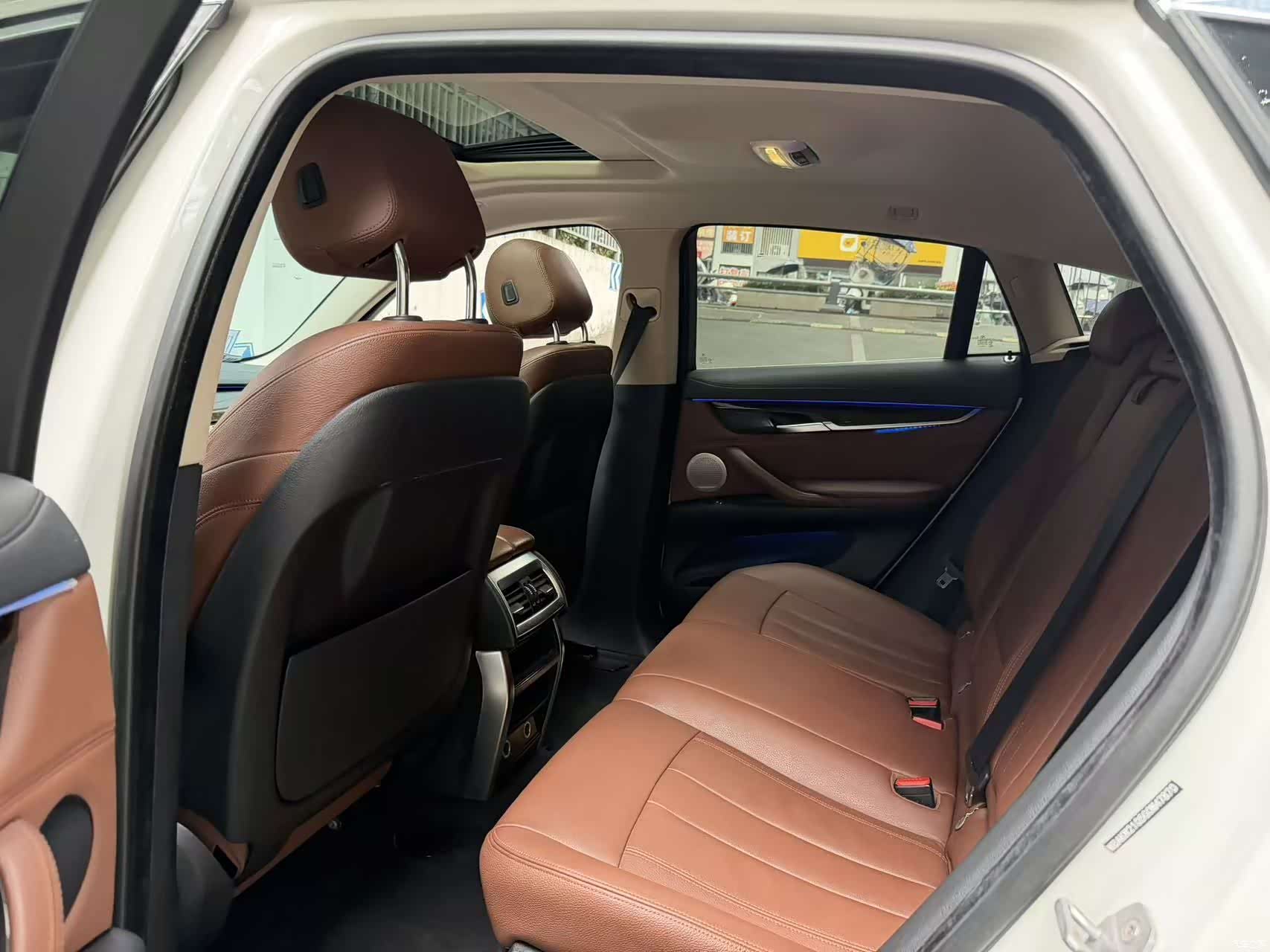 BMW X6, 2016 12
