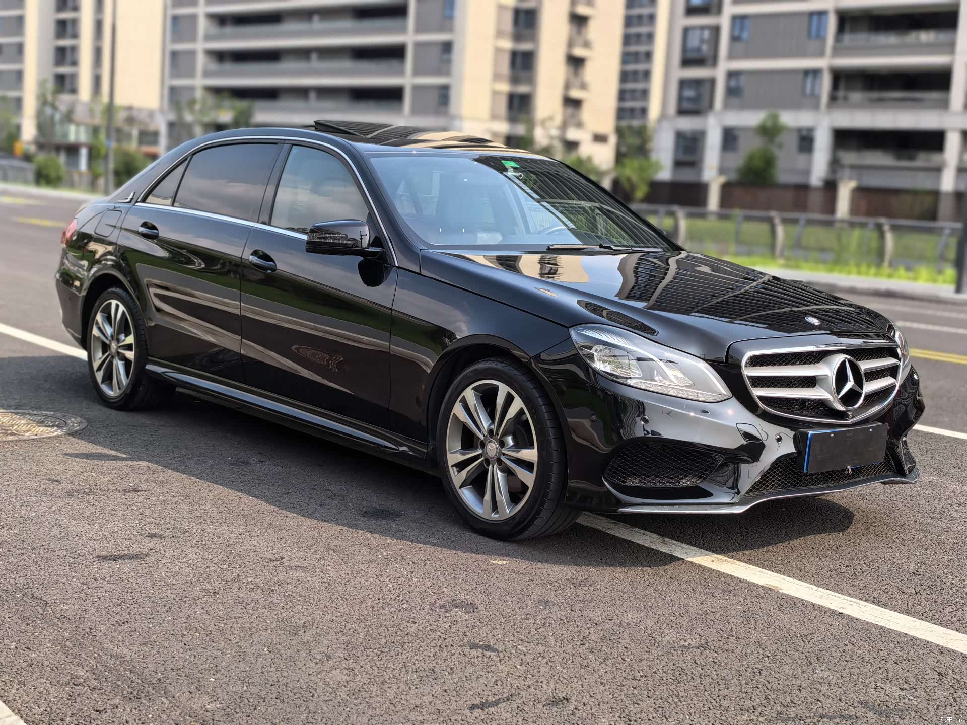 Mercedes-Benz E-Class, 2015 3