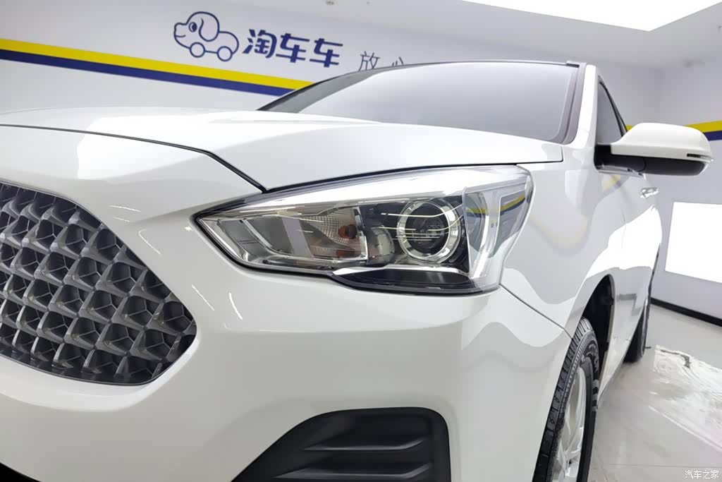 Haval M6, 2020 все фото
