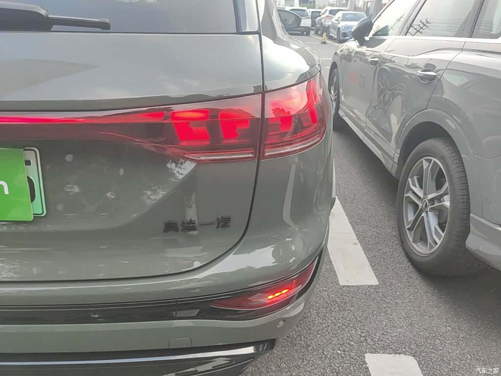 Audi e-tron, 2026 8